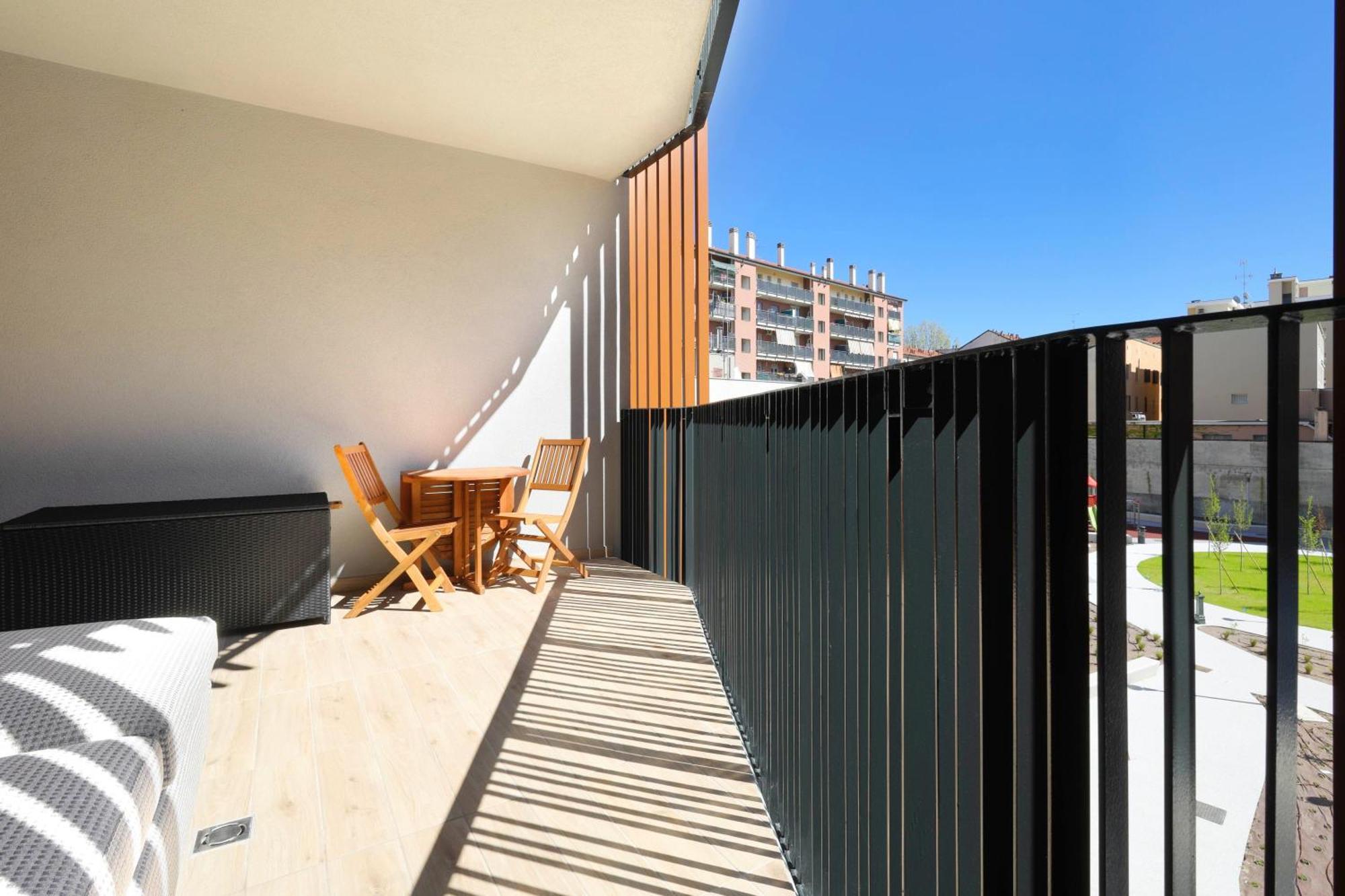 Luxury Apartment Con Terrazza, Palestra, Cowork & Box Privato Milão Exterior foto